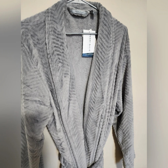 Perry Ellis  Portfolio Grey Bath Robe One size M L - Picture 1 of 6